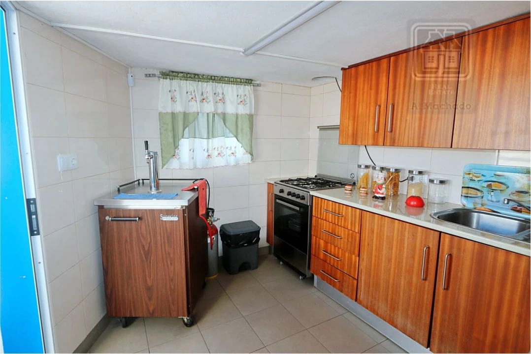 Moradia T2 para Venda em Rosto do Cão (São Roque) Foto 27