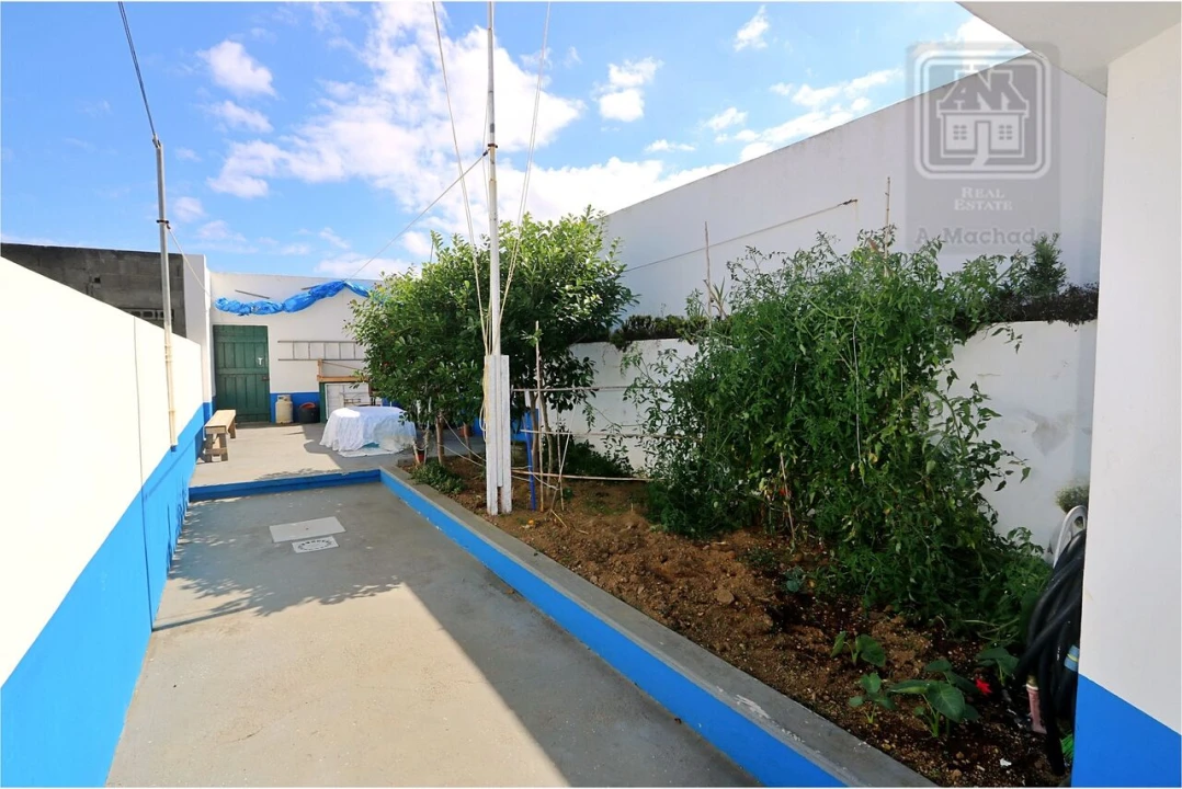 Moradia T2 para Venda em Rosto do Cão (São Roque) Foto 30