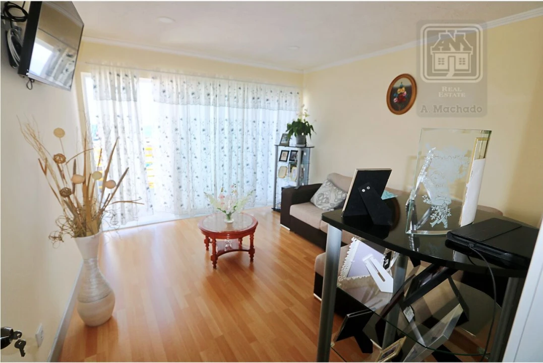 Moradia T2 para Venda em Rosto do Cão (São Roque) Foto 44