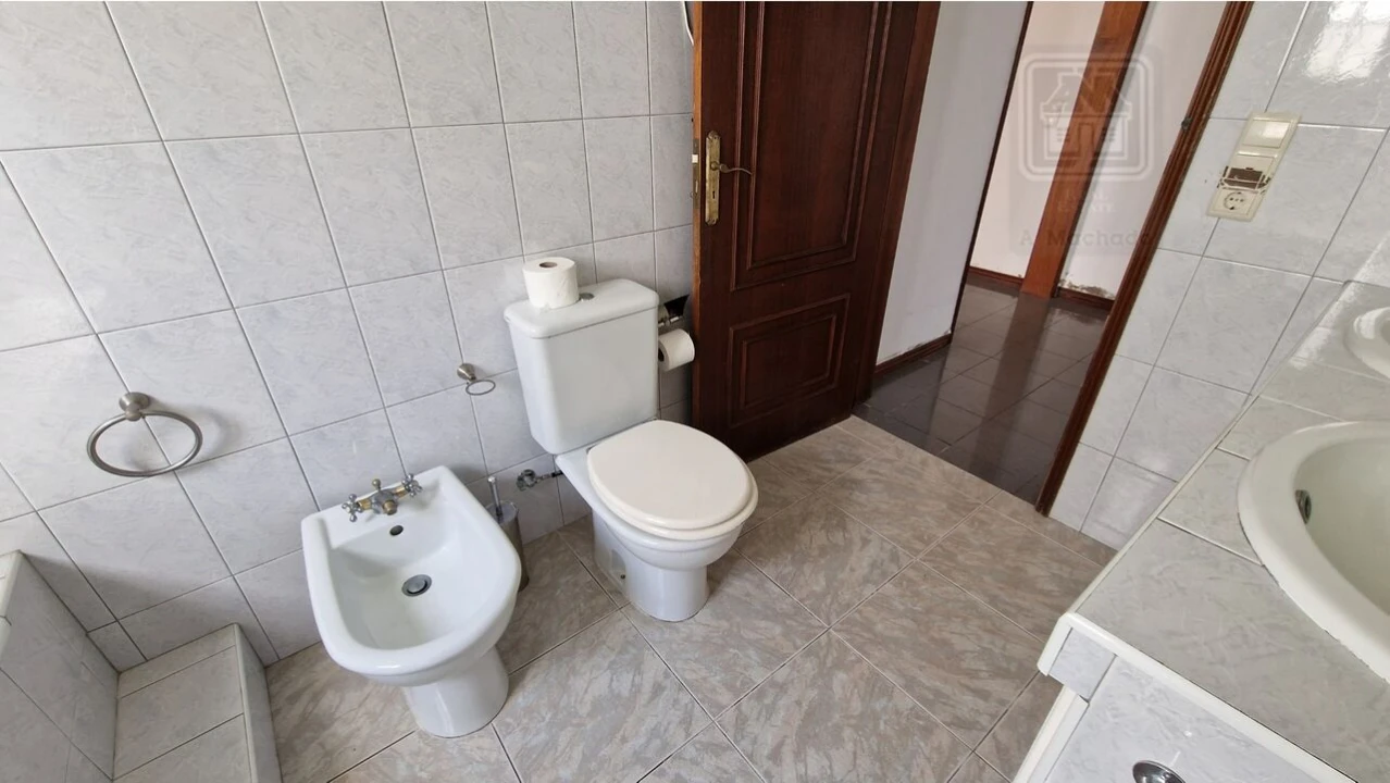 Moradia T4 para Venda em Relva Foto 37