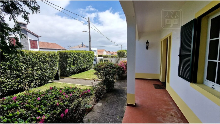 Moradia T4 para Venda em Relva Foto 13