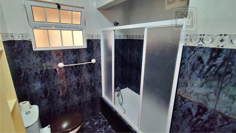 Moradia T3 para Venda em Pico da Pedra Foto 33