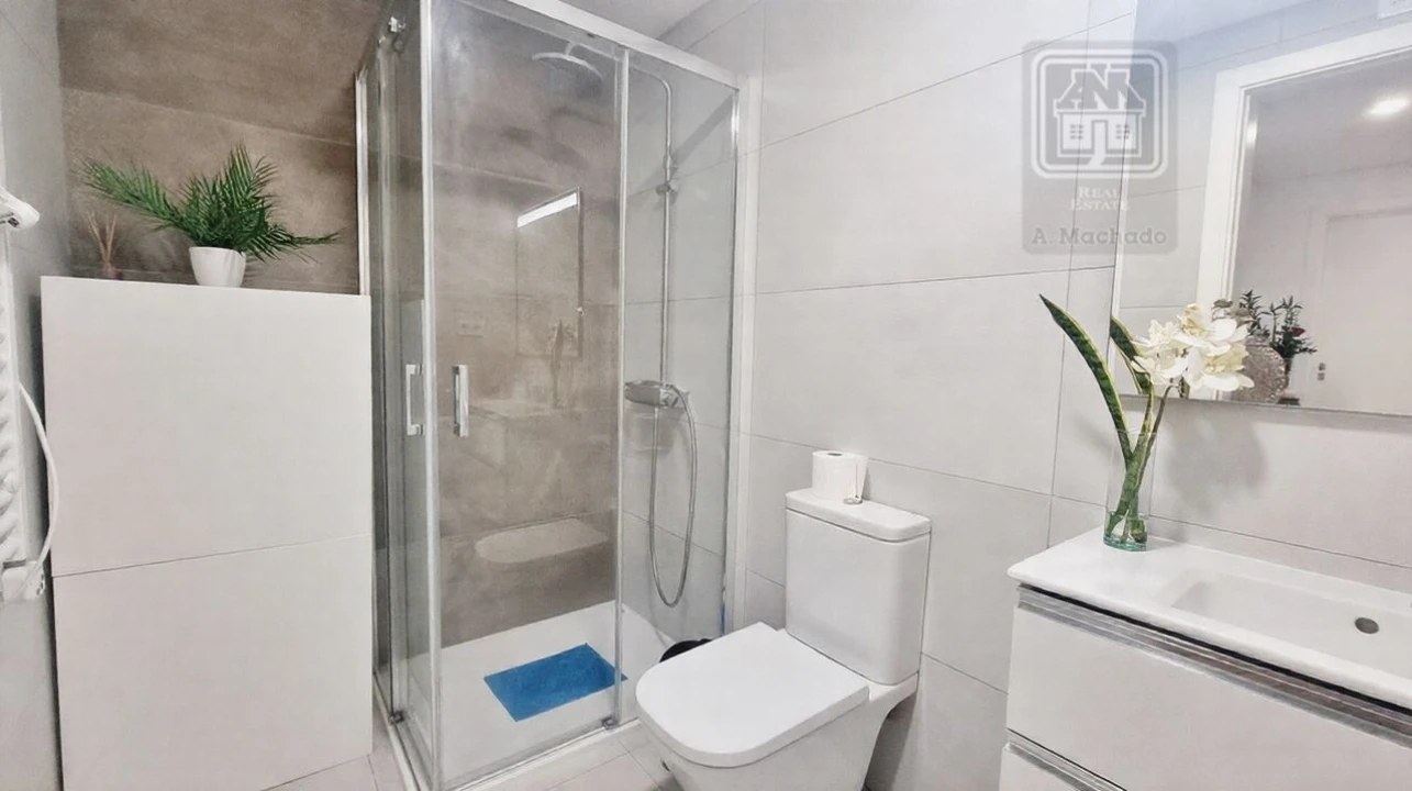 Apartamento T2 para Venda em Ponta Delgada (São José) Foto 19