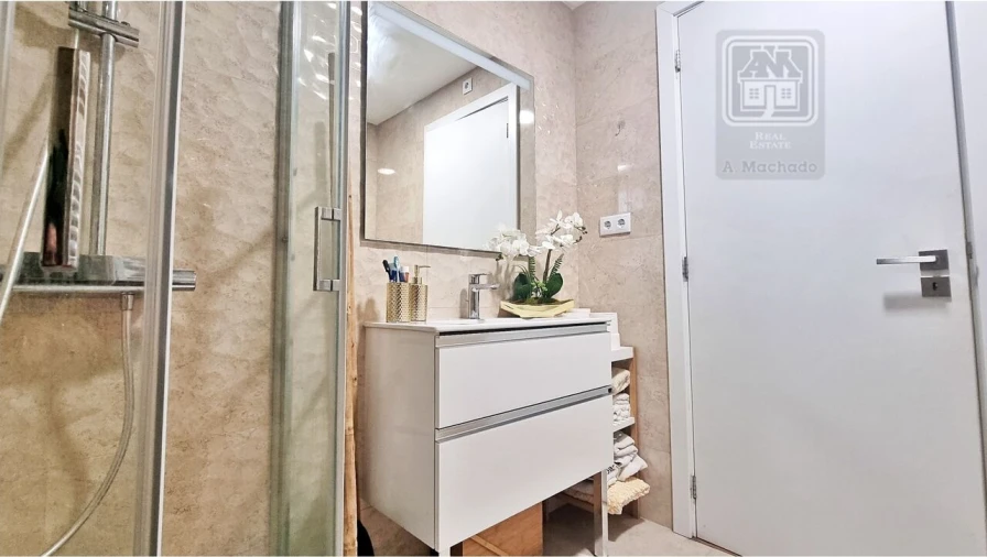 Apartamento T2 para Venda em Ponta Delgada (São José) Foto 32