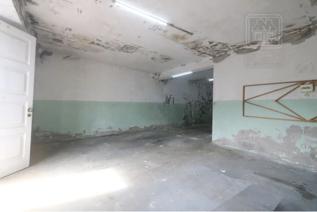 Moradia T4 para Venda em Santa Barbara Foto 71