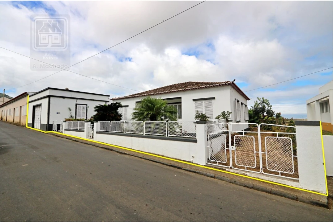 Moradia T4 para Venda em Santa Barbara Foto 5