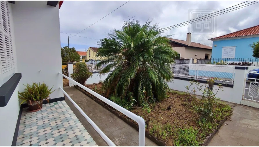 Moradia T4 para Venda em Santa Barbara Foto 10