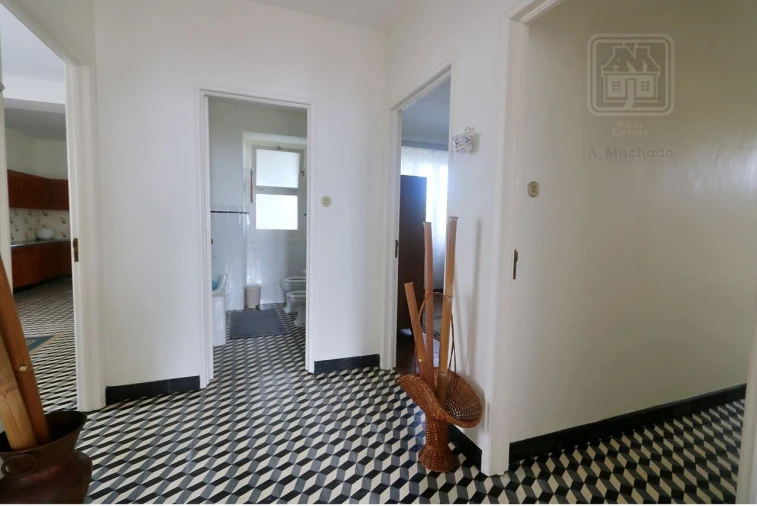 Moradia T4 para Venda em Santa Barbara Foto 22