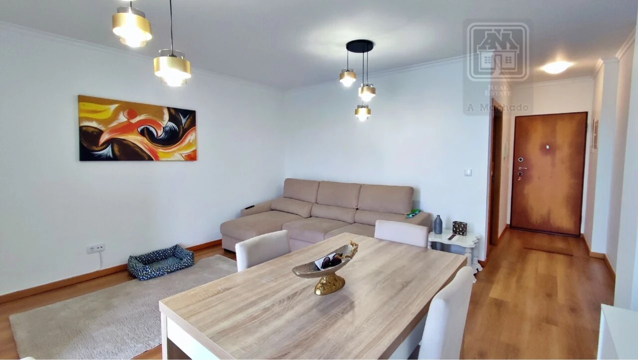 Apartamento T2 para Venda em Rabo de Peixe Foto 9