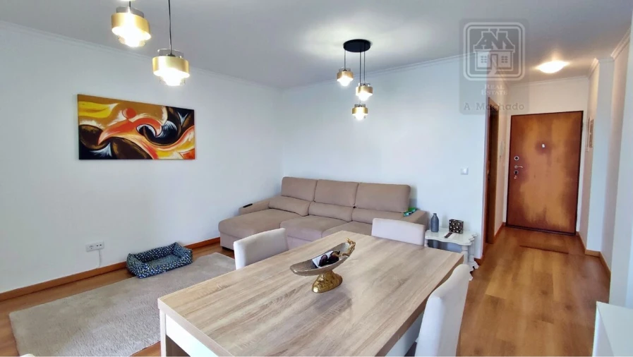 Apartamento T2 para Venda em Rabo de Peixe Foto 9