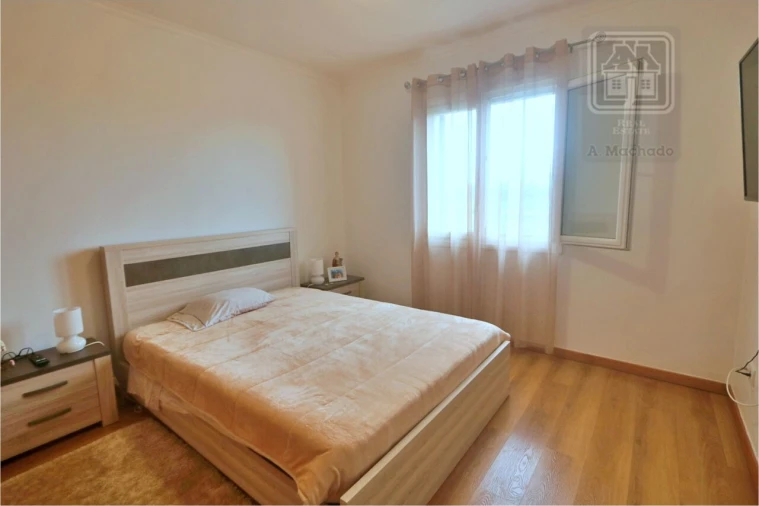 Apartamento T2 para Venda em Rabo de Peixe Foto 19