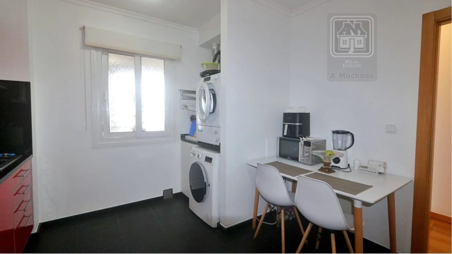 Apartamento T2 para Venda em Rabo de Peixe Foto 31