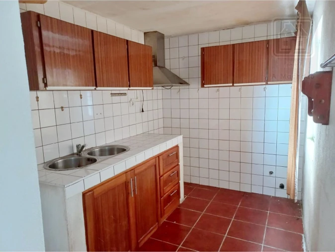 Apartamento T1 para Venda em Calheta Foto 5