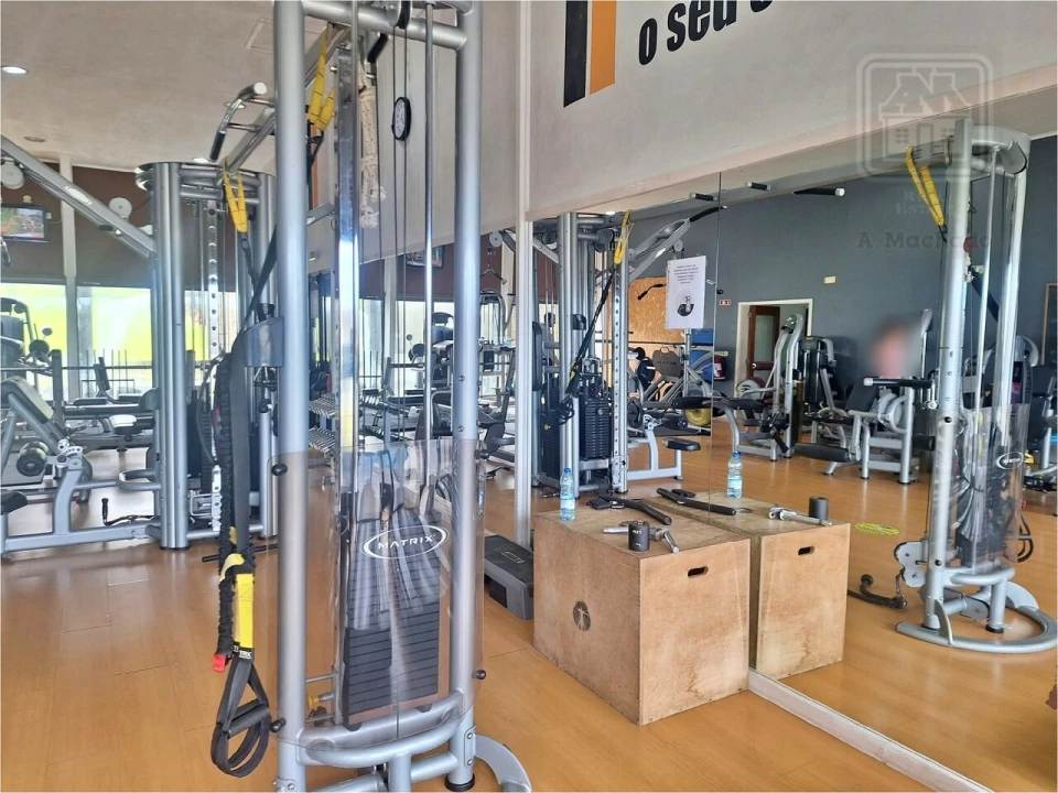 Loja para Venda em Ribeirinha Foto 26