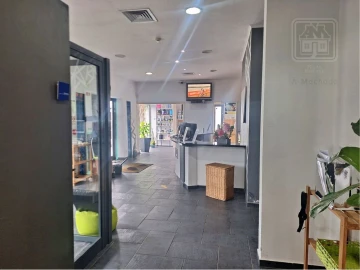 Loja para Venda em Ribeirinha