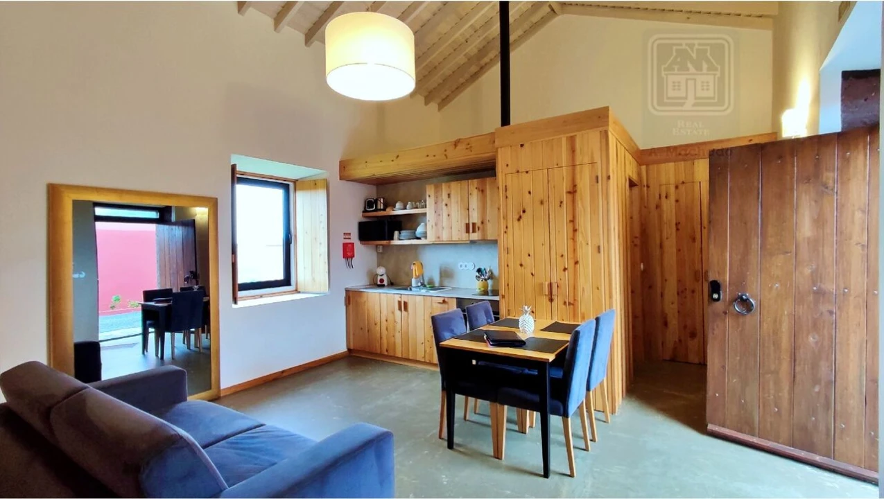 Moradia T20 para Venda em Almagreira Foto 45