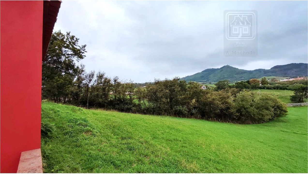 Moradia T20 para Venda em Almagreira Foto 49