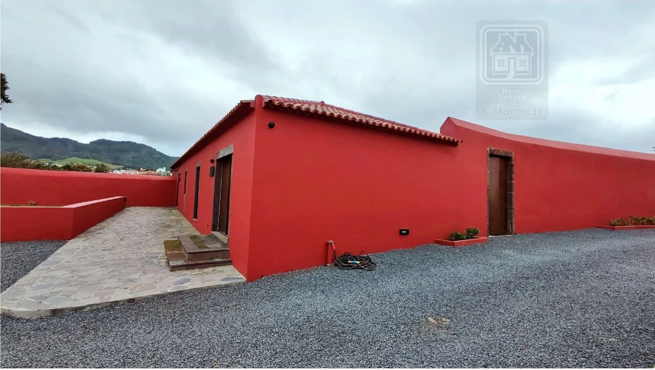 Moradia T20 para Venda em Almagreira Foto 61