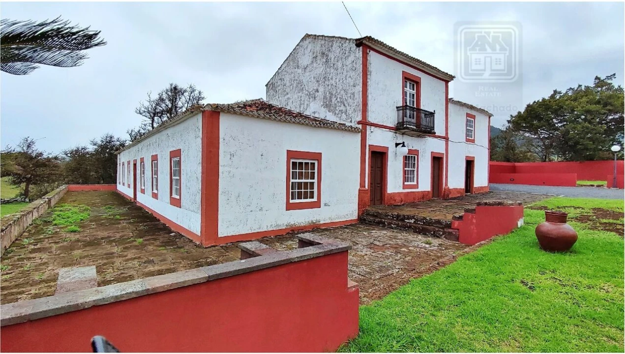 Moradia T20 para Venda em Almagreira Foto 7