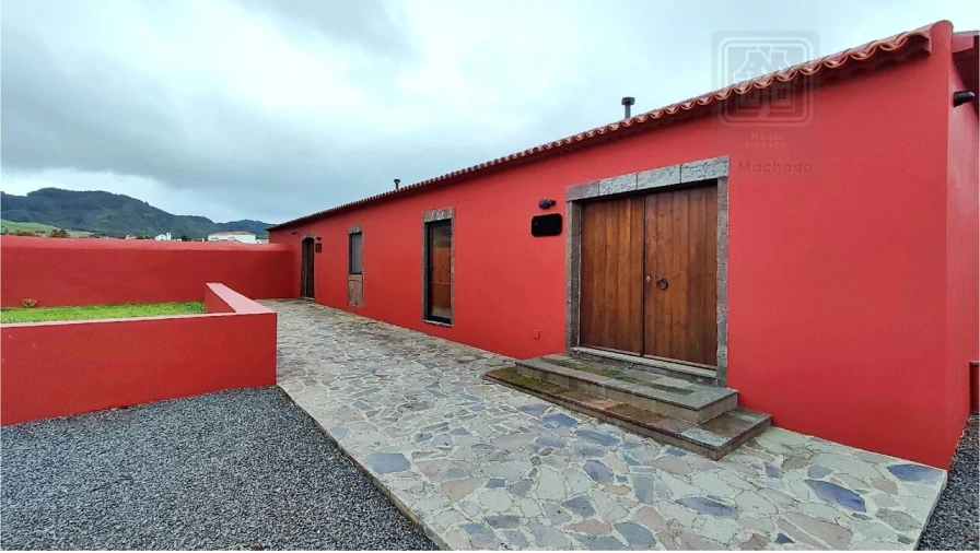 Moradia T20 para Venda em Almagreira Foto 57