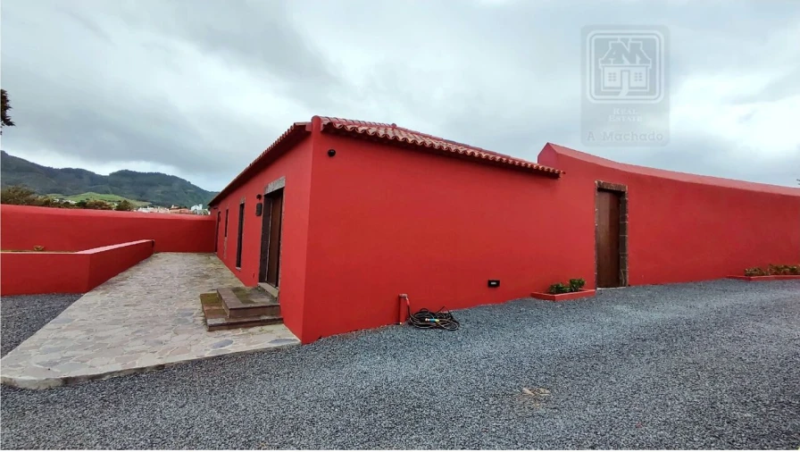 Moradia T20 para Venda em Almagreira Foto 61