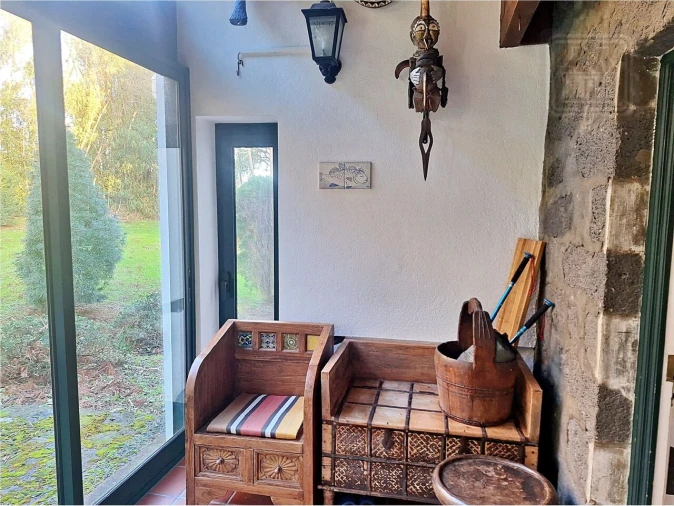 Moradia T4 para Venda em Feteira Foto 25