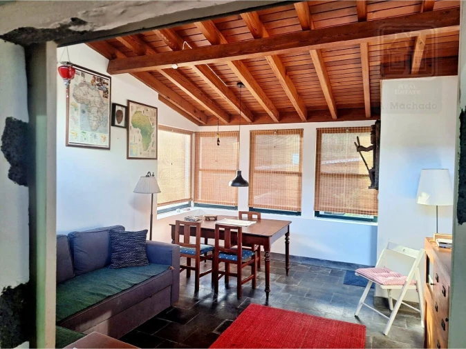 Moradia T4 para Venda em Feteira Foto 41