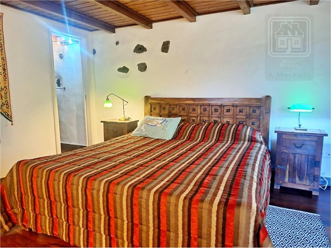 Moradia T4 para Venda em Feteira Foto 54