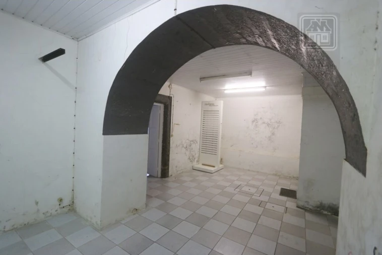 Prédio para Venda em Ponta Delgada (São José) Foto 39
