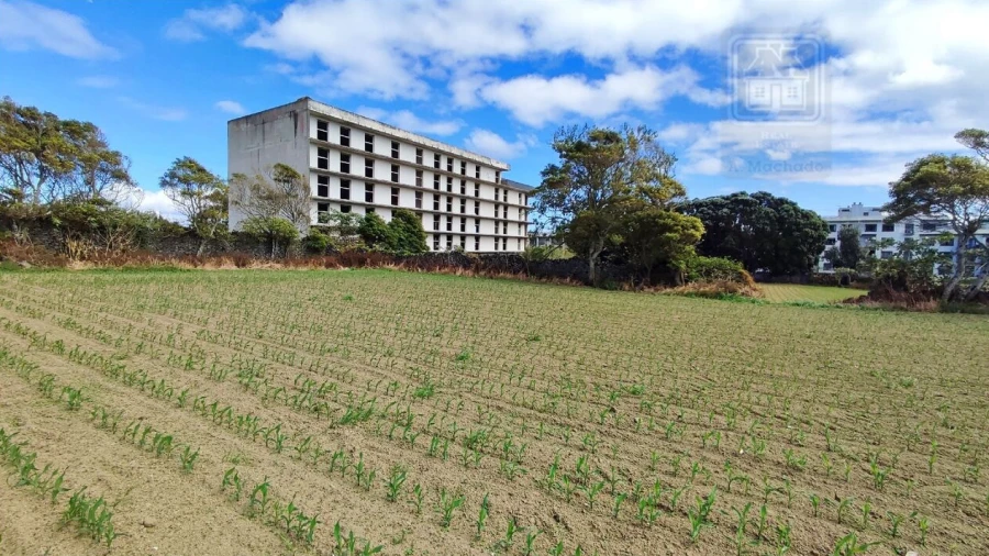 Terreno para Venda em Ponta Delgada (São José)