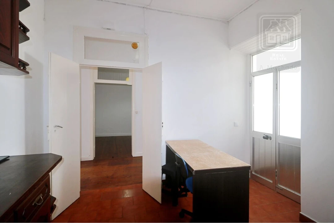 Moradia T3 para Venda em Arrifes Foto 37