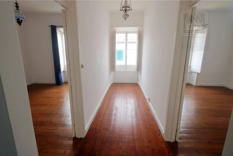 Moradia T3 para Venda em Arrifes Foto 21