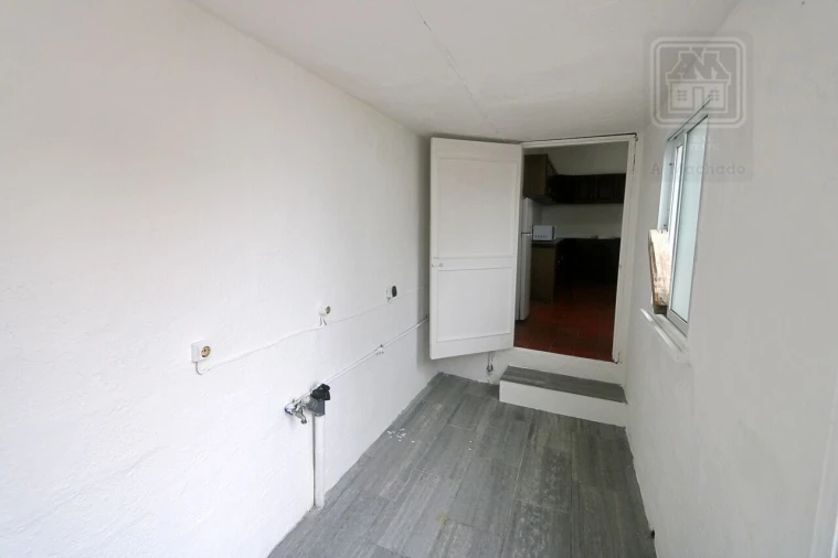 Moradia T3 para Venda em Arrifes Foto 42