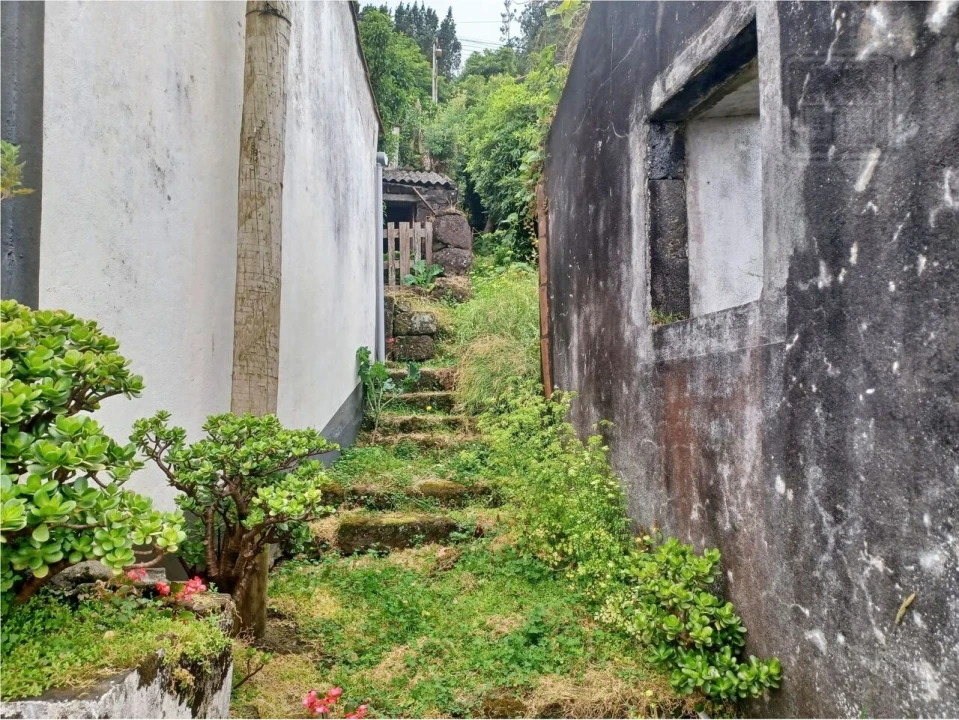 Moradia T2 para Venda em São Roque do Pico Foto 13