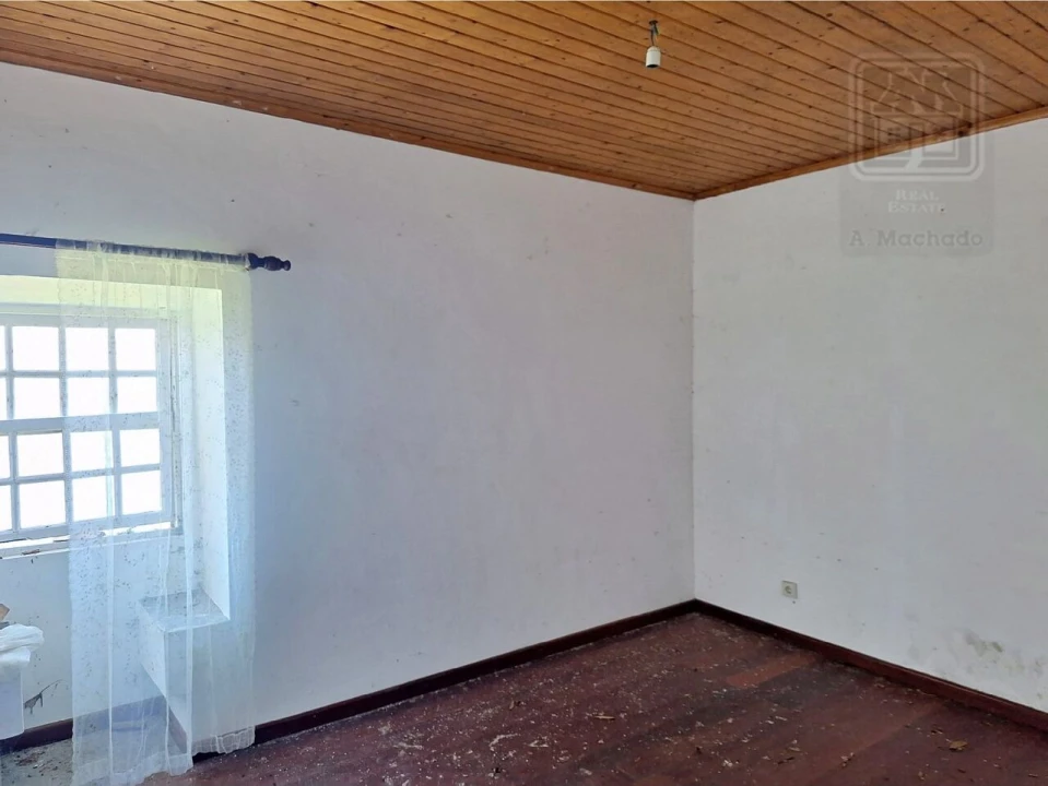 Moradia T2 para Venda em São Roque do Pico Foto 19