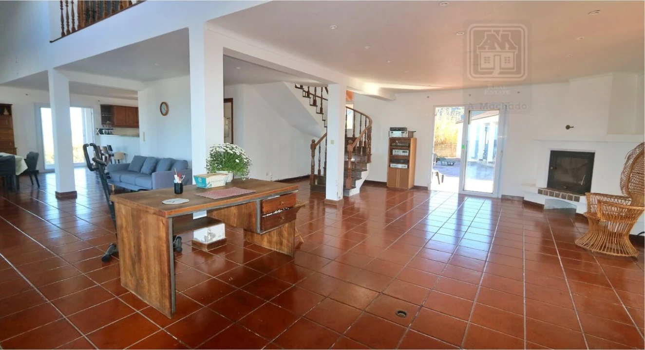 Moradia T4 para Venda em Mosteiros Foto 36