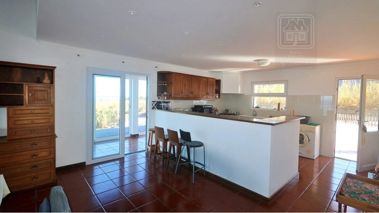 Moradia T4 para Venda em Mosteiros Foto 41