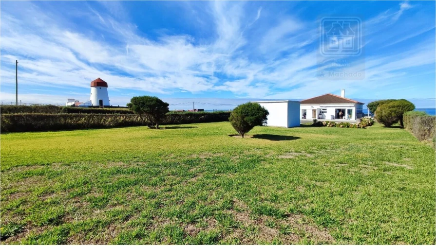 Moradia T1 para Venda em Mosteiros Foto 9