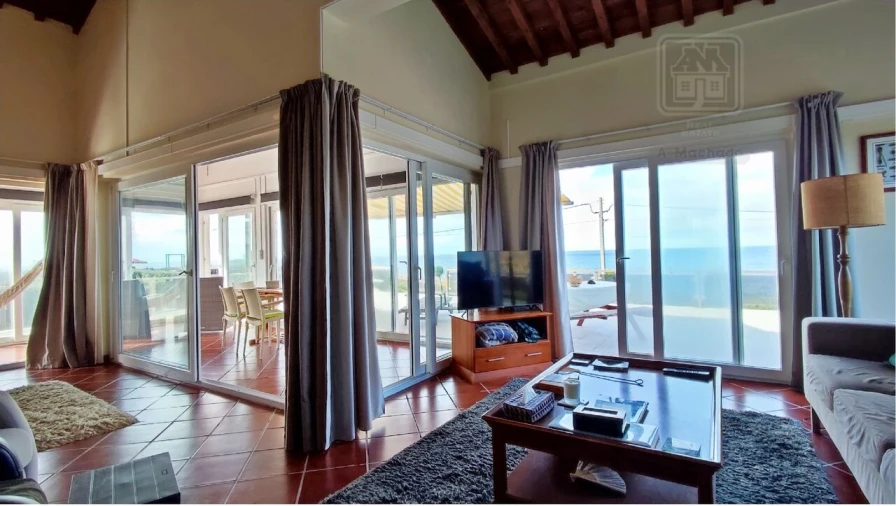 Moradia T1 para Venda em Mosteiros Foto 28