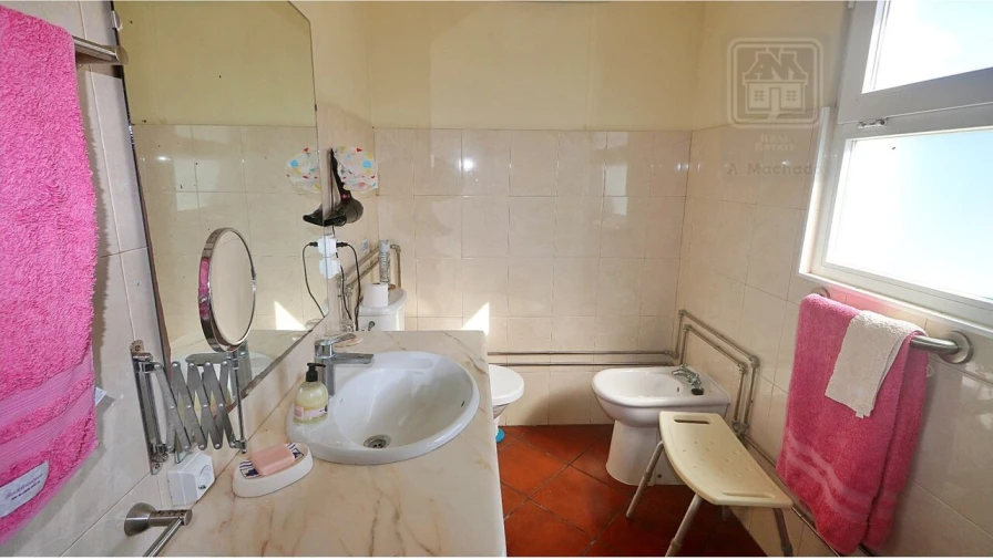 Moradia T1 para Venda em Mosteiros Foto 47