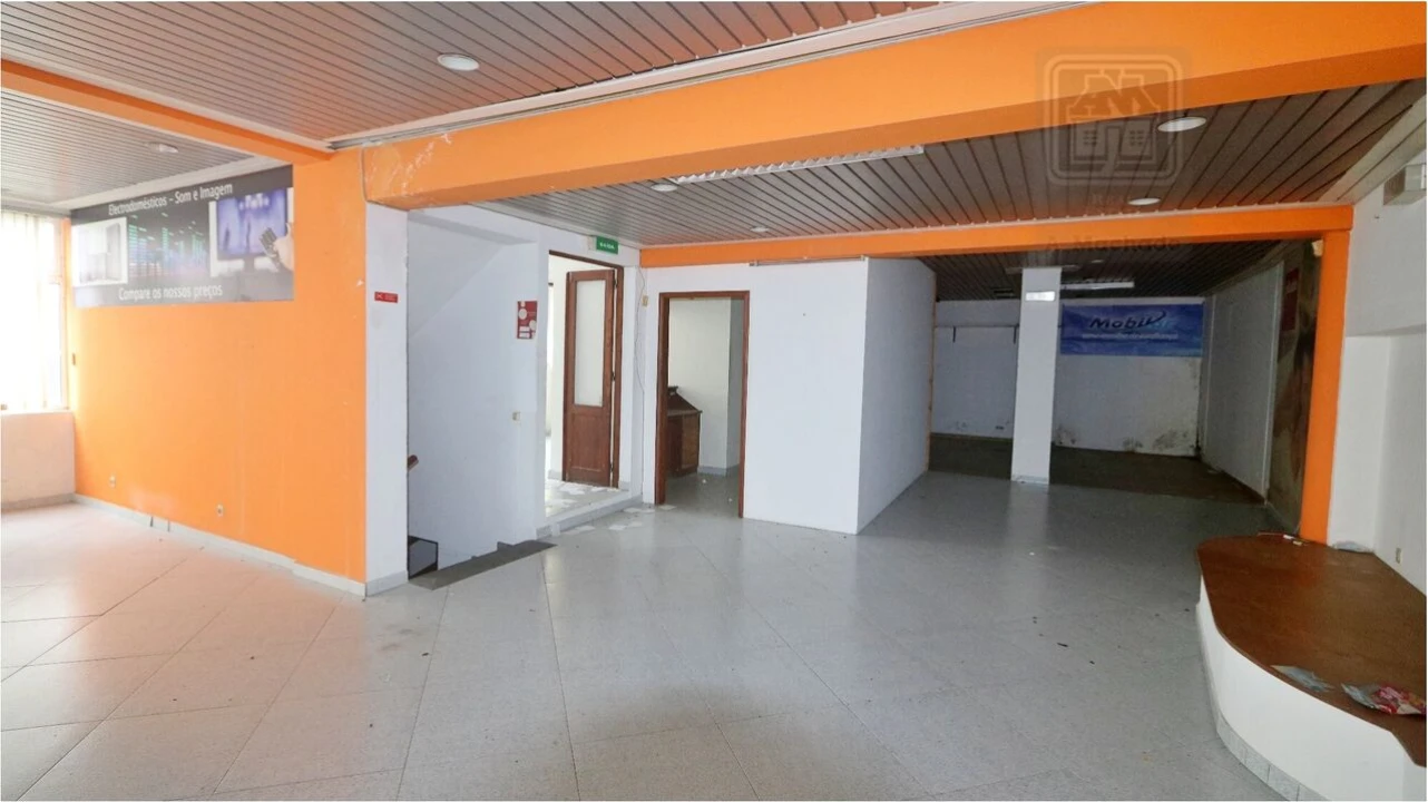 Prédio para Venda em Ponta Delgada (São Pedro) Foto 10