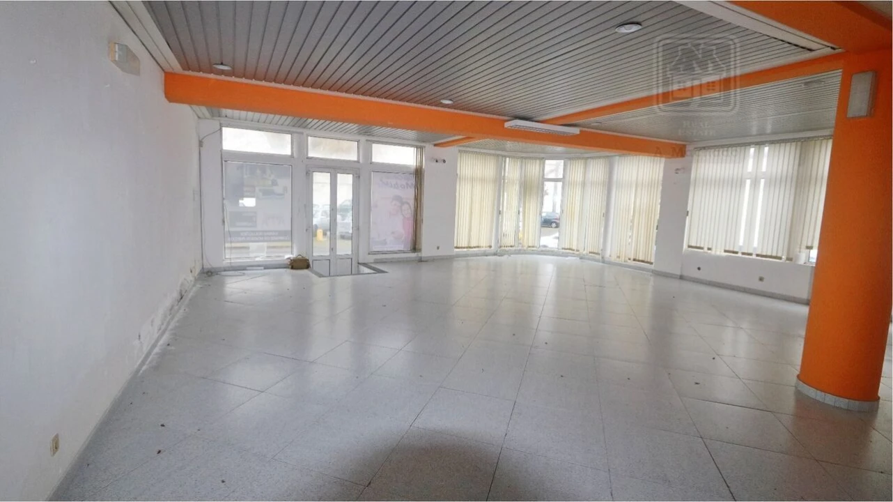 Prédio para Venda em Ponta Delgada (São Pedro) Foto 7