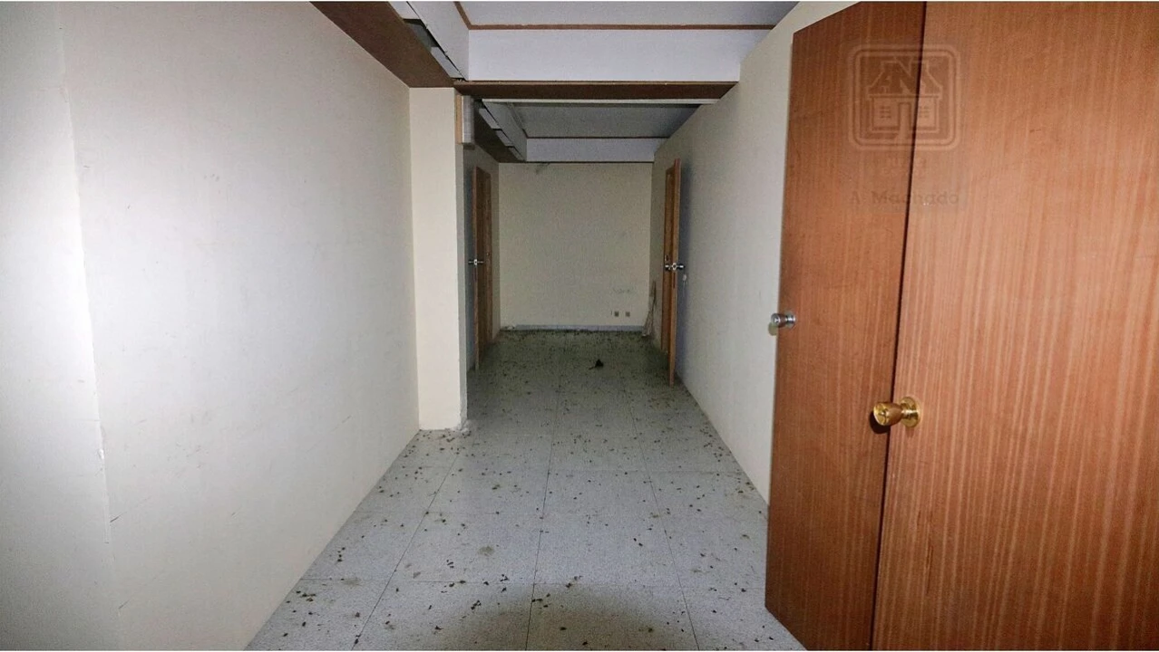 Prédio para Venda em Ponta Delgada (São Pedro) Foto 30