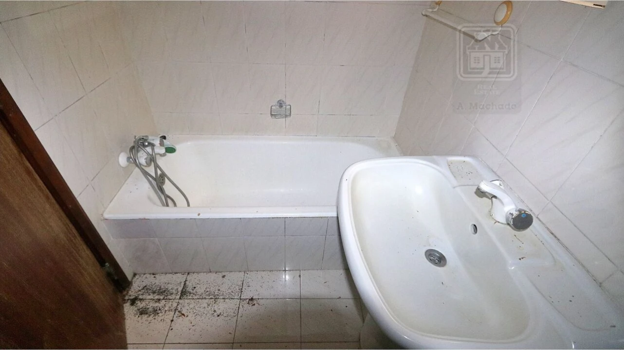 Prédio para Venda em Ponta Delgada (São Pedro) Foto 55