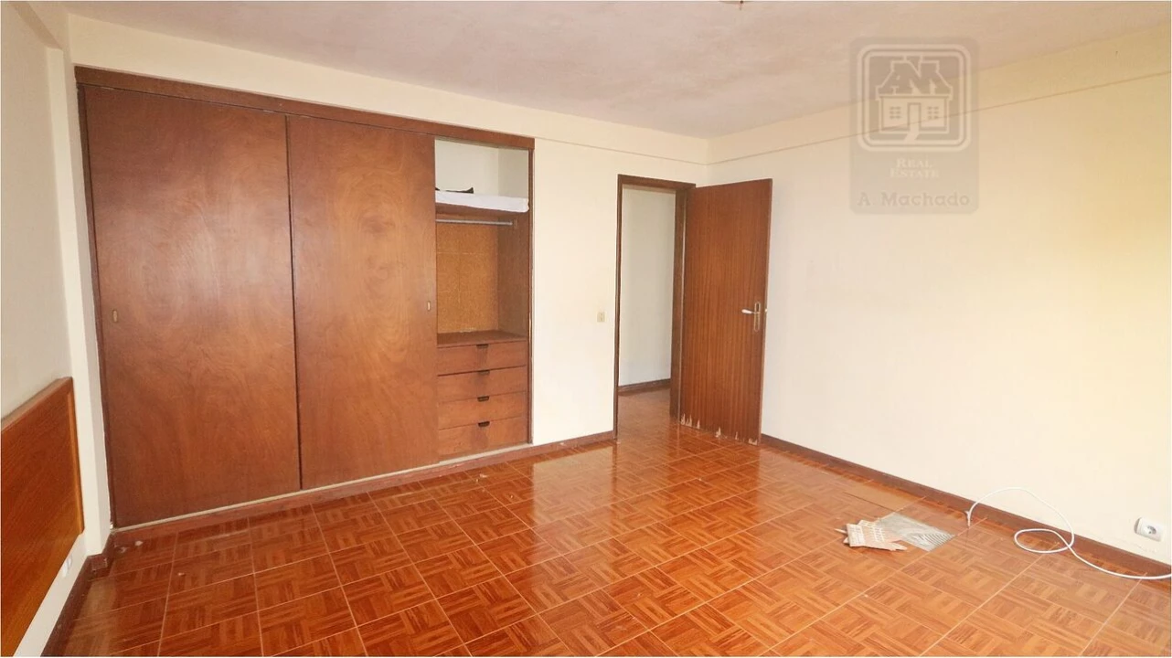 Prédio para Venda em Ponta Delgada (São Pedro) Foto 61