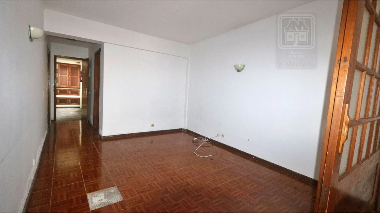 Prédio para Venda em Ponta Delgada (São Pedro) Foto 72