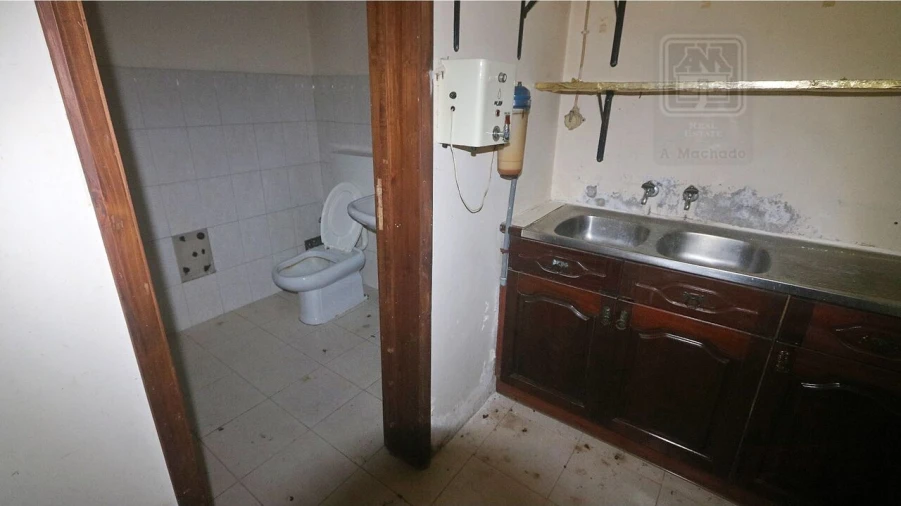 Prédio para Venda em Ponta Delgada (São Pedro) Foto 17