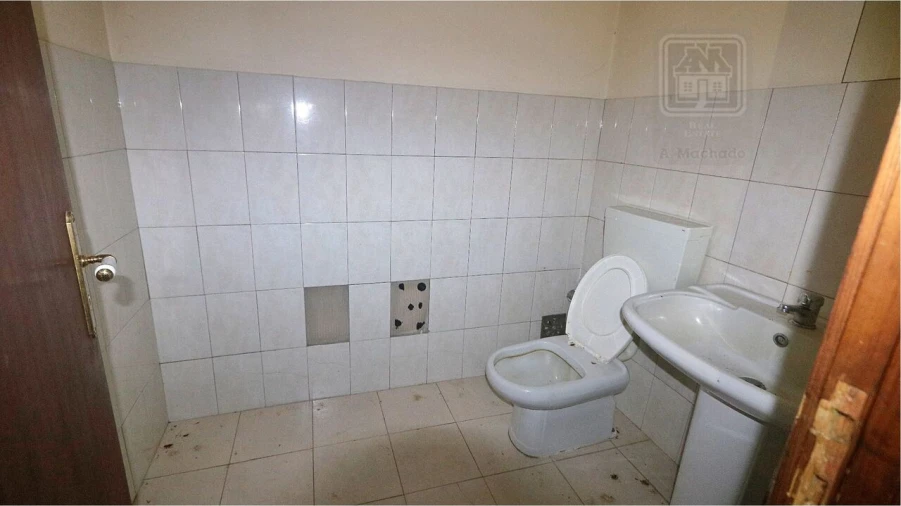 Prédio para Venda em Ponta Delgada (São Pedro) Foto 18