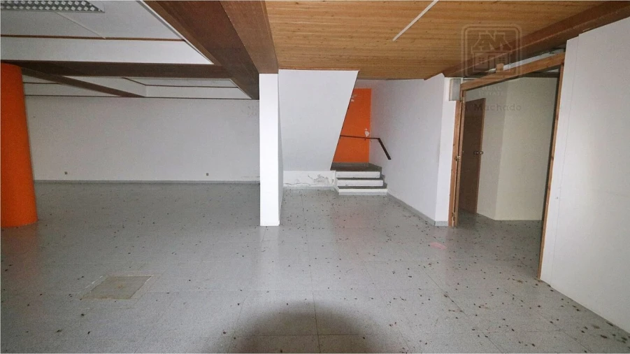 Prédio para Venda em Ponta Delgada (São Pedro) Foto 23