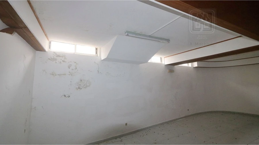 Prédio para Venda em Ponta Delgada (São Pedro) Foto 26